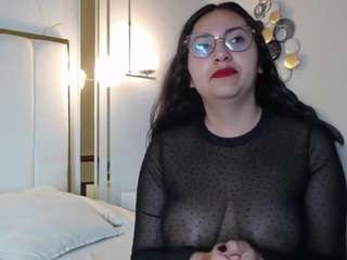 Live cam show with madie-eternity