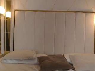 madie-eternity live cam preview