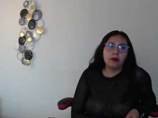 madie-eternity live cam preview
