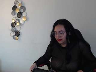 madie-eternity live cam preview