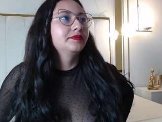 madie-eternity live cam preview