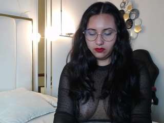 madie-eternity live cam preview