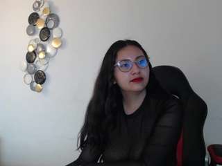 madie-eternity live cam preview