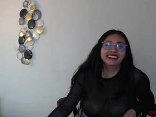 madie-eternity live cam preview