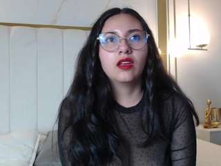 madie-eternity live cam preview