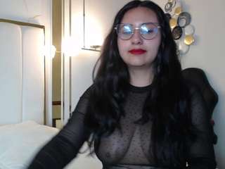 madie-eternity live cam preview