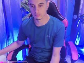 maxibenetti Live Webcam on CamSoda