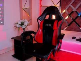  maxibenetti chat room