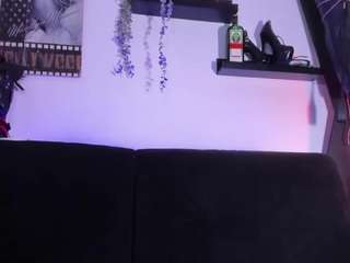 robertagutierrez Live Webcam on CamSoda