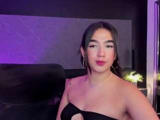saraamills live webcam show
