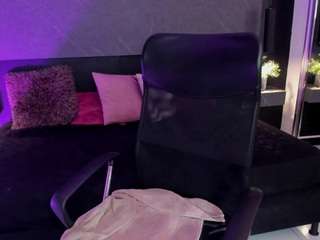saraamills live webcam show