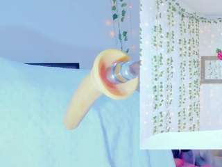 tiffanny-loveee webcam