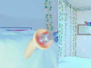 Tiffanny-Loveee's Live Sex Cam Show
