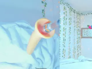 Tiffanny-Loveee's Live Sex Cam Show