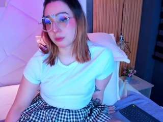 emily-white9