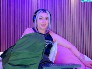 emily-white9