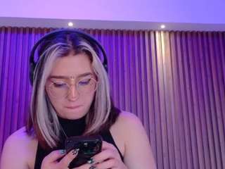 emily-white9