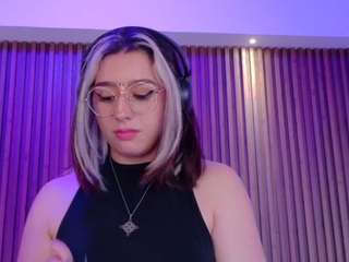emily-white9