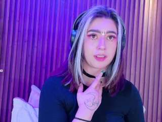 emily-white9
