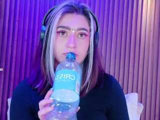 emily-white9