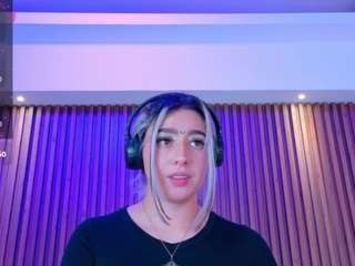 emily-white9