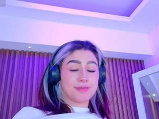 emily-white9's live room