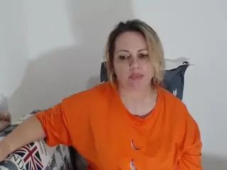 ellaswan's Live Sex Cam Show