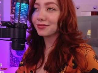 Lily Velvet