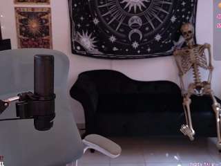 lilyvelvet