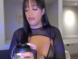 MarianaGiil's Live Sex Cam Show