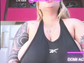 CateStark's Live Sex Cam Show