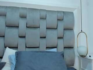 ginger-violetta live cam profile