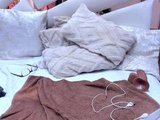hellen-slutty private show