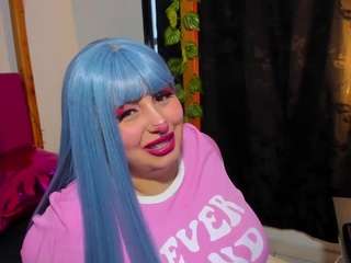 lussyevans live cam preview