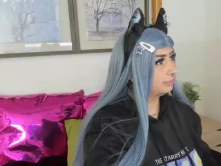 lussyevans's Live Sex Cam Show
