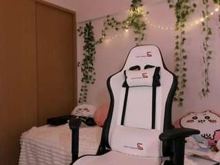 vi-jasen's CamSoda show and profile