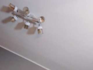 Live webcam model vi-jasen on Soda Cams