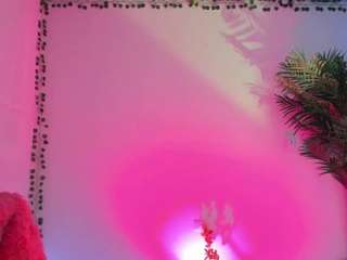  iam-valeria chat room
