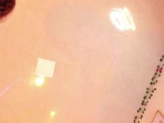 iam-valeria Live Webcam on CamSoda