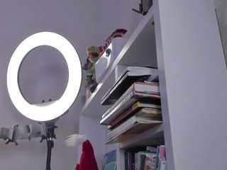 monifox from CamSoda is Freechat