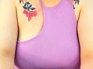 Naked Chick Tattoo camsoda betty-johnson