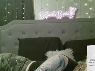 blondebeauty6996 1 On 1 Live Sex Cams camsoda