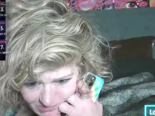 Blondebeauty's Live Sex Cam Show