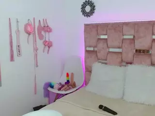 coralsuarez's Live Sex Cam Show