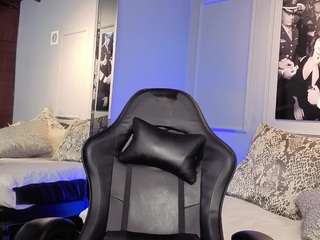 Checkout sweet streamer Eva-jagger and her unclothed figure eva-jagger from CamSoda