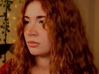 frecklediyana live cam preview