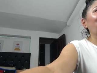 sexy-bigboobs10 webcam