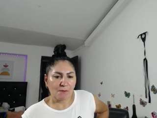 sexy-bigboobs10 webcam