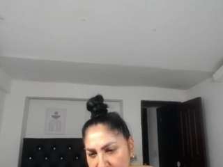 sexy-bigboobs10 webcam