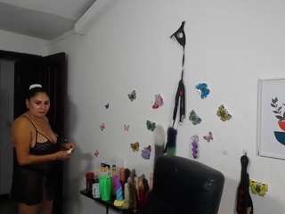 sexy-bigboobs10 webcam